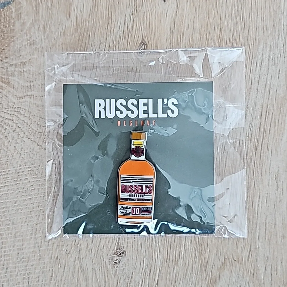 NWOT Russell's Reserve Pin